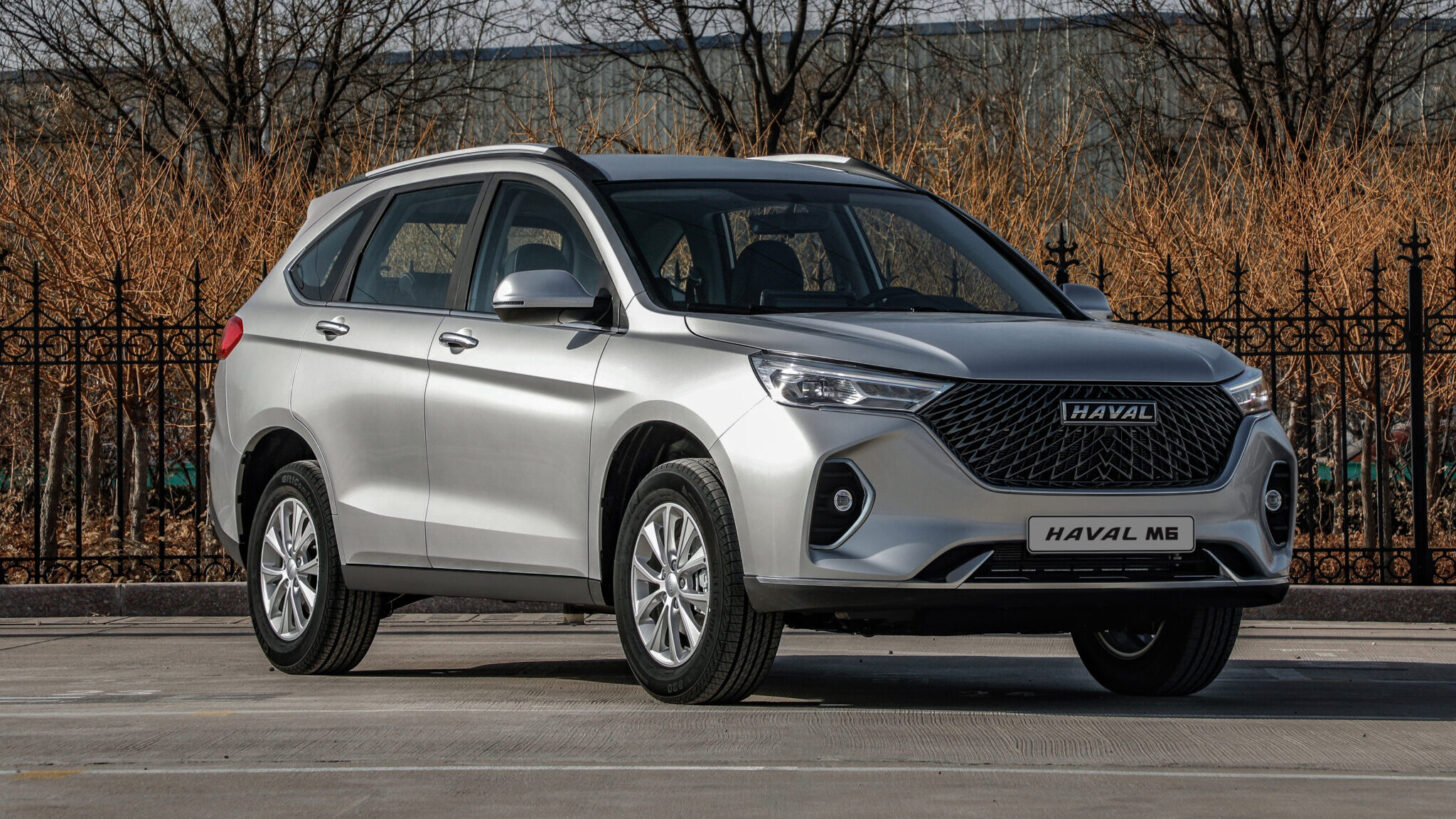 Haval Jolion стал дешевле Vesta Cross